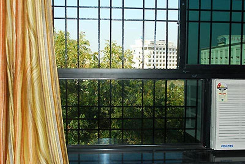Hotel Sai Ganesh Širdi Exteriér fotografie