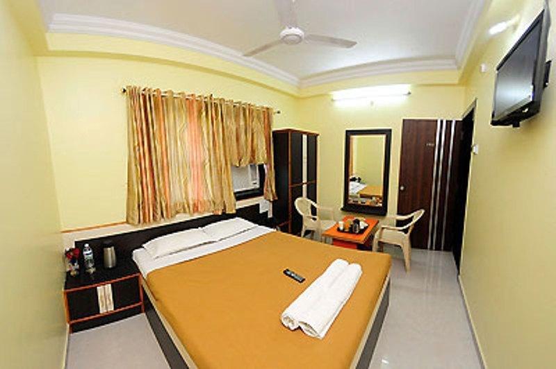 Hotel Sai Ganesh Širdi Pokoj fotografie