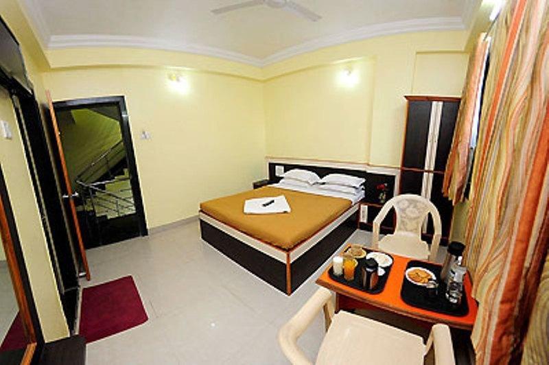 Hotel Sai Ganesh Širdi Pokoj fotografie