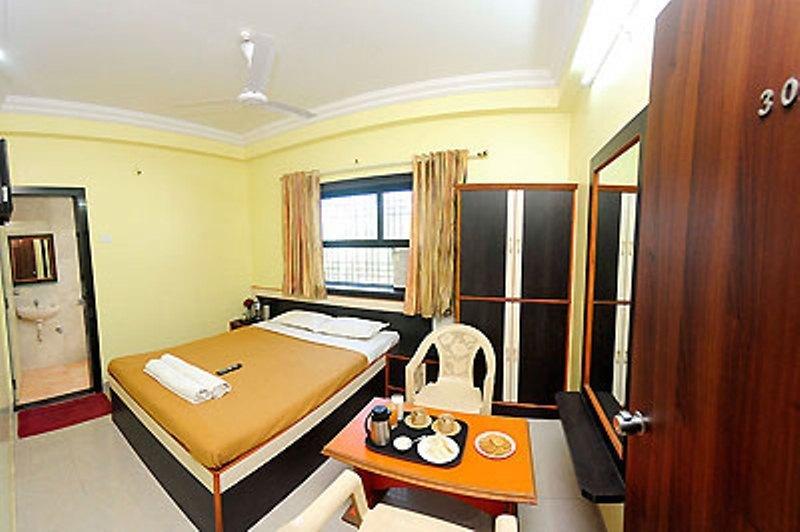 Hotel Sai Ganesh Širdi Pokoj fotografie